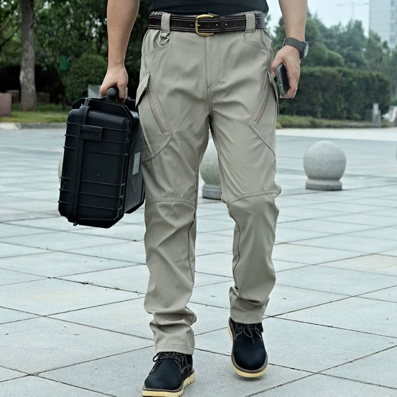 Taktischer Pendleroverall/Tactical Commuter Overalls
